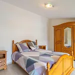 La Maison Charentaise Holiday home Saint-Simon-de-Pellouaille