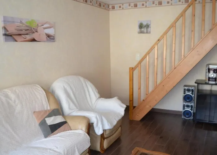 Сasa de vacaciones La Maison Charentaise Saint-Simon-de-Pellouaille