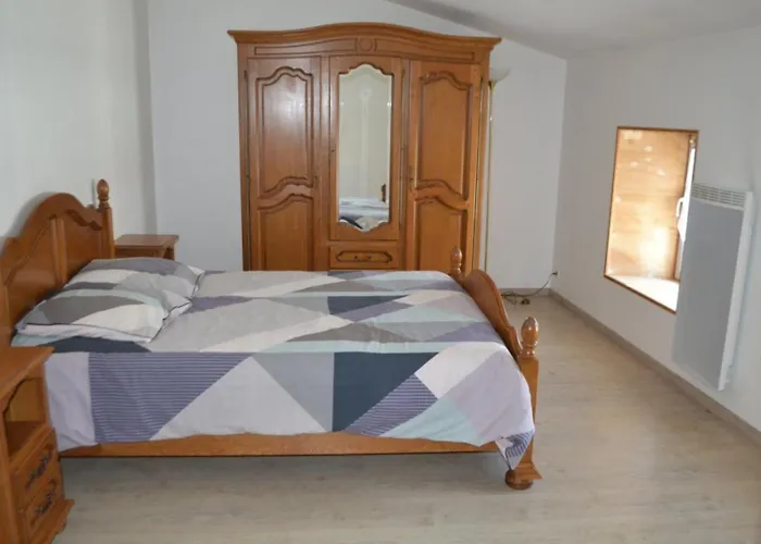 La Maison Charentaise Saint-Simon-de-Pellouaille