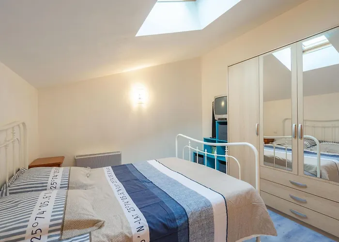 Holiday home La Maison Charentaise Saint-Simon-de-Pellouaille